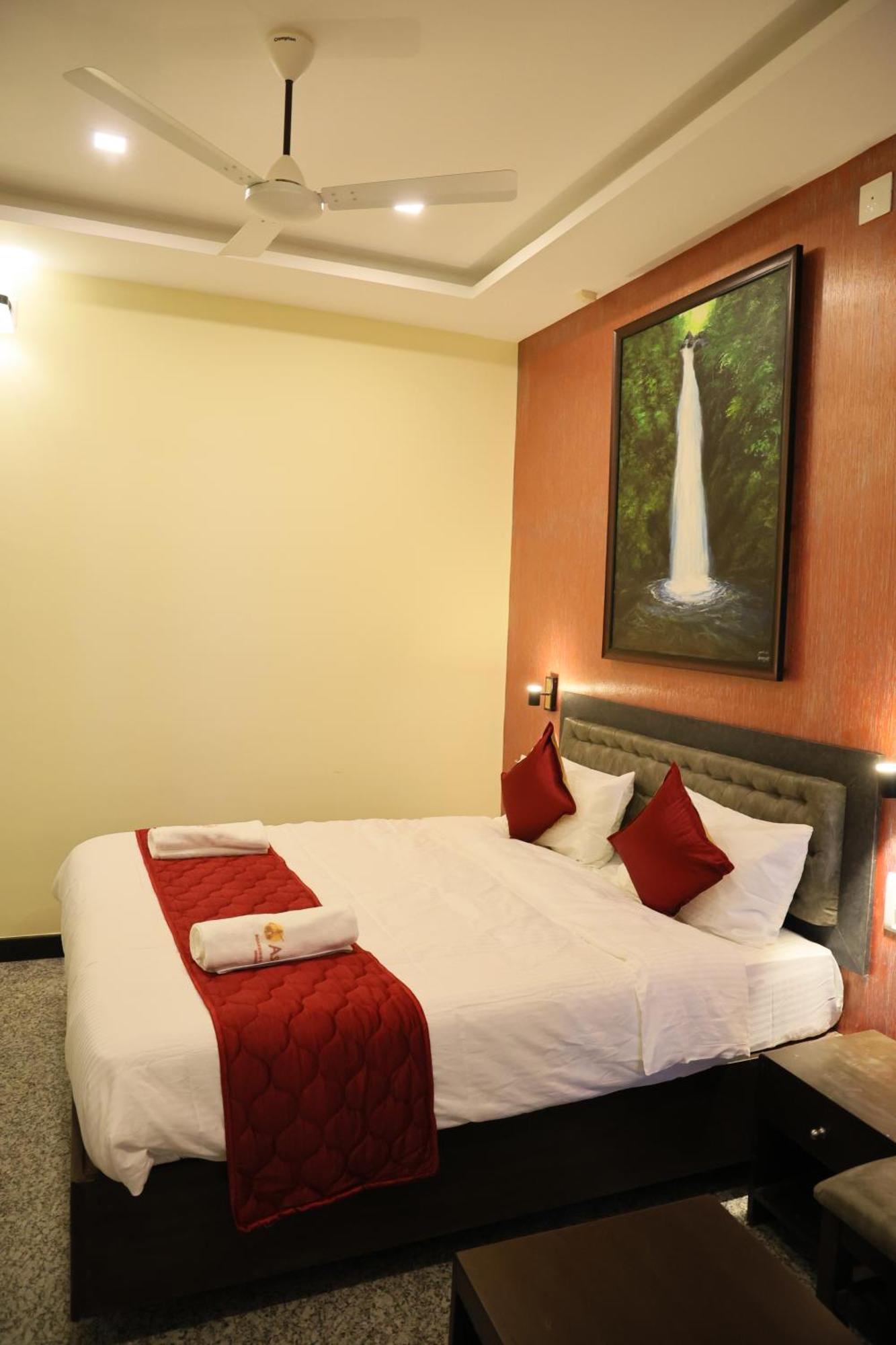 Hotel Ashlesh Manipal Buitenkant foto
