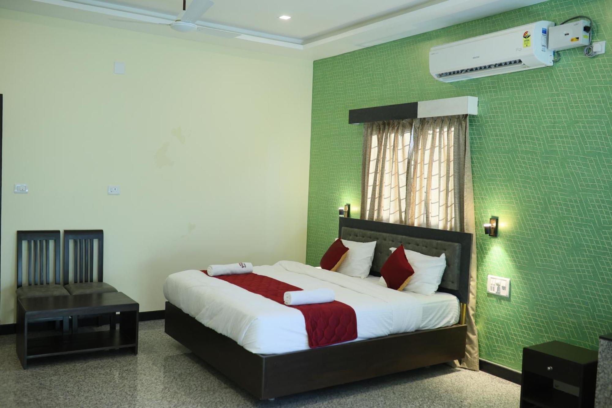 Hotel Ashlesh Manipal Buitenkant foto